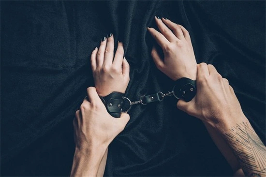 西檬之家-BDSM入圈指南：建立信任与安全的亚文化探索
